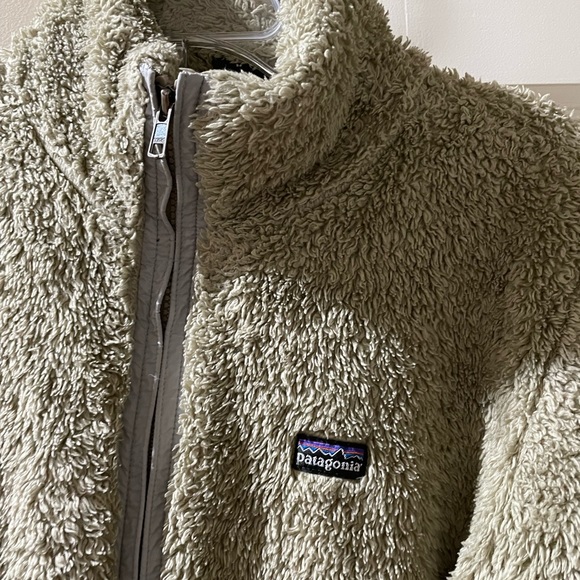 Patagonia Women’s Los Gatos fleece. Size large - Picture 2 of 4